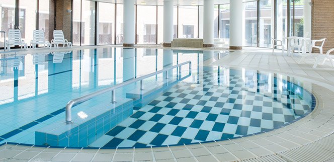 水深60cmの幼児用プール