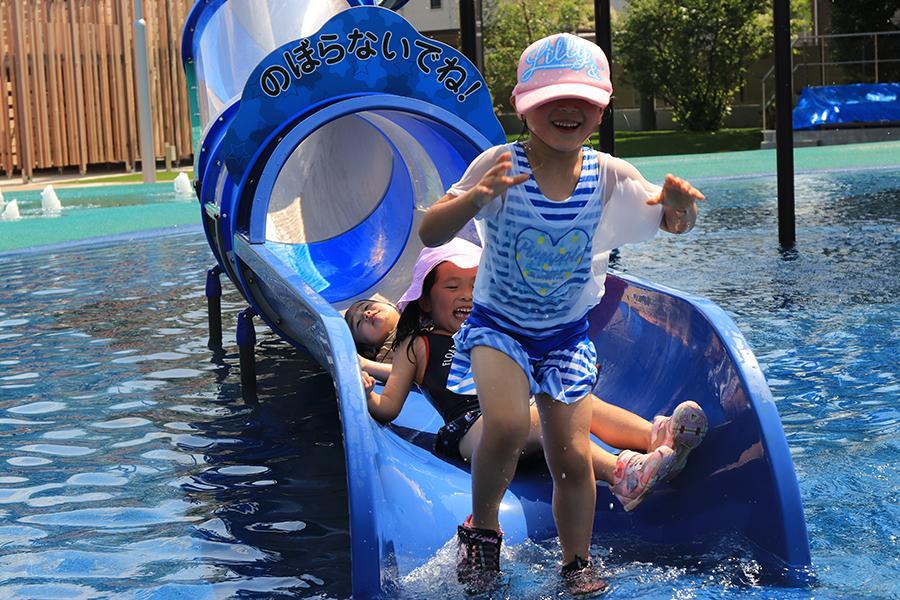 清水公園アクアベンチャーのすべり台