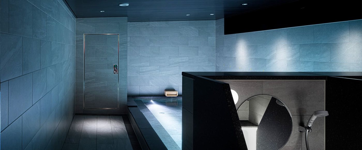 レフ大宮の大浴場のシャワー・洗い場