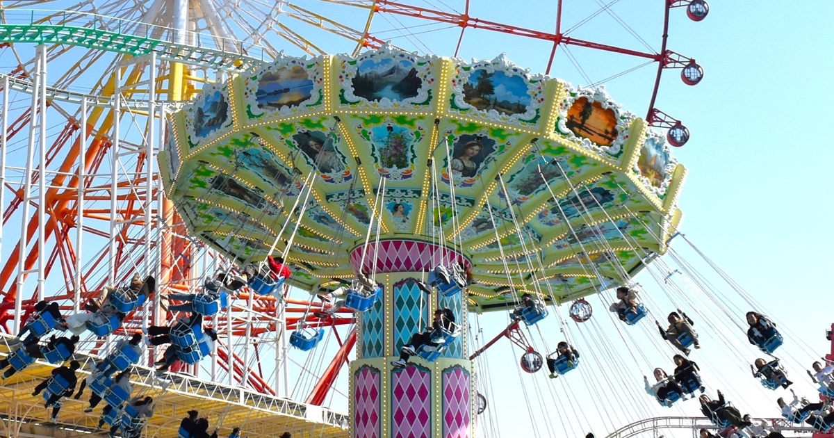 グリーンランド遊園地(熊本)の料金2026|フリーパス前売6,100円・入園券だけでは乗れない