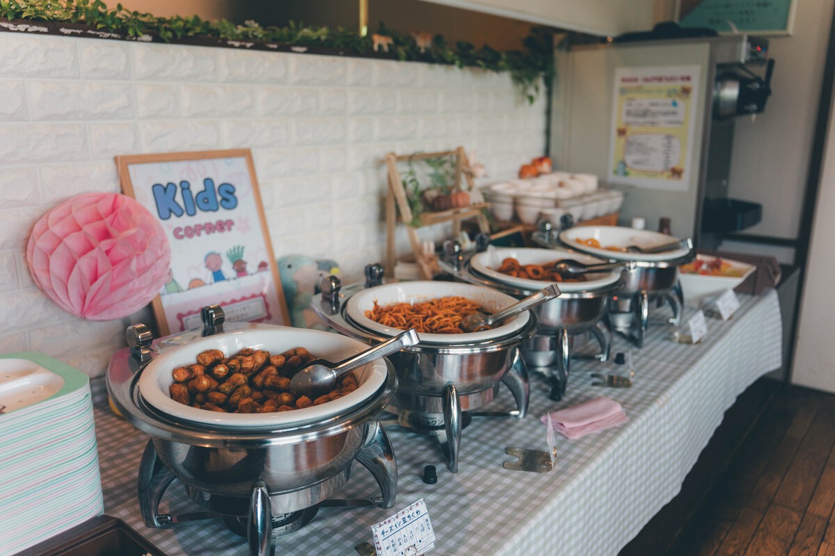 ビュッフェ台のKids corner
