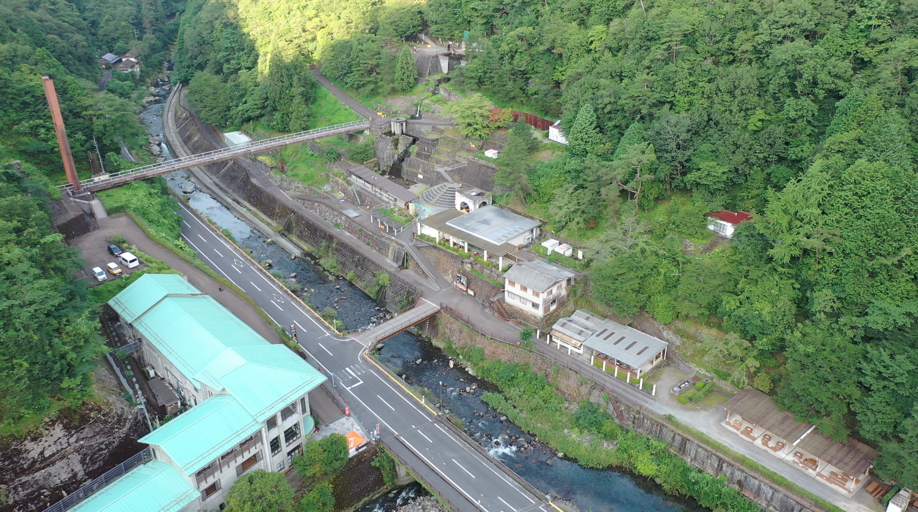 根笠川沿いに広がる美川ムーバレーの全景