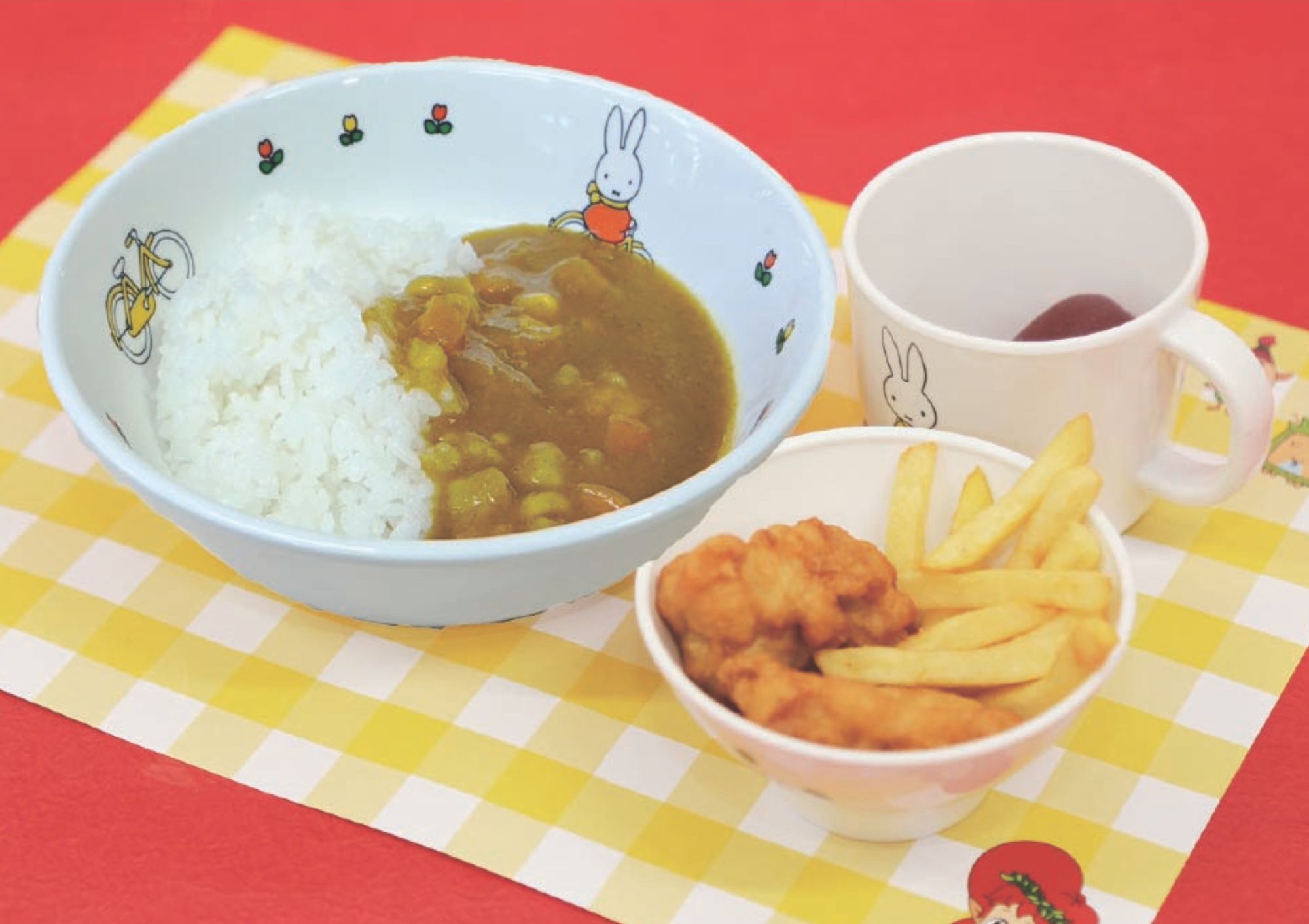 きじむなぁ食堂のお子さまカレーセット