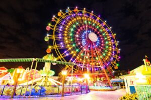 夜に光る大観覧車