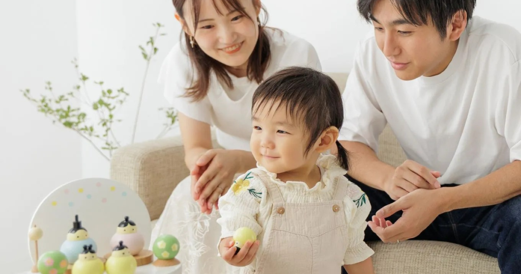 雛人形はいらない?いつ買う・誰が買う・いつから飾るか｜マンションに置けるコンパクトな雛人形4点